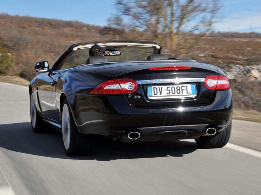 Jaguar XK Convertible 2009 года  (фото 38 из 43)